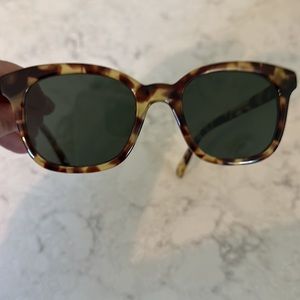 New without tag madwell sunglasses